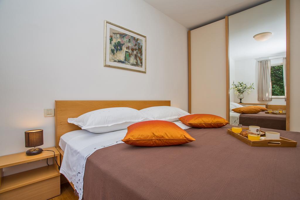 Comfortable Apartment Laura Lapad With Garage 두브로브니크 외부 사진